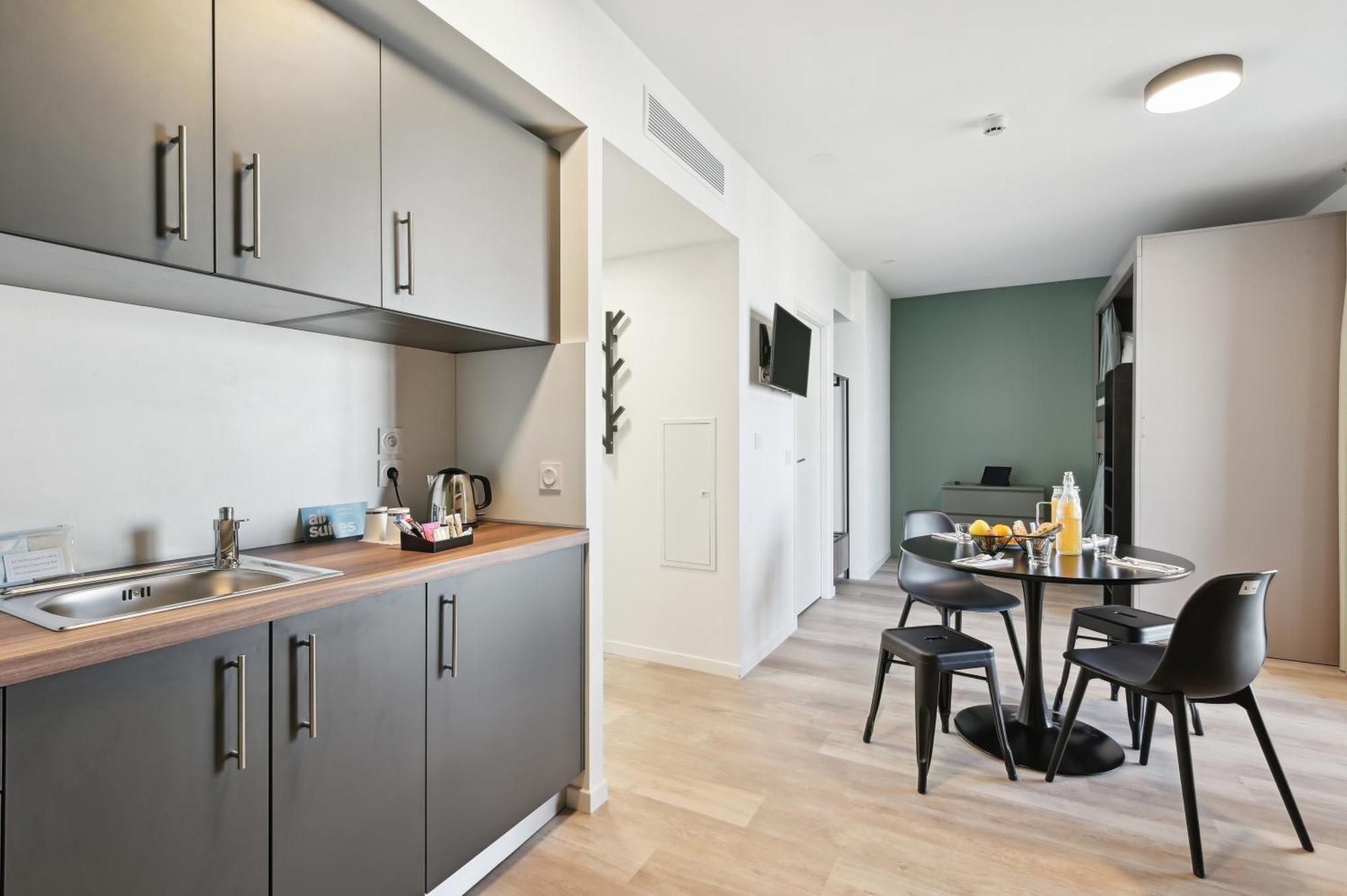 All Suites Paris Ouest Colombes Коломб Экстерьер фото